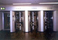 ����ڿ���ϵ�y(t��ng)